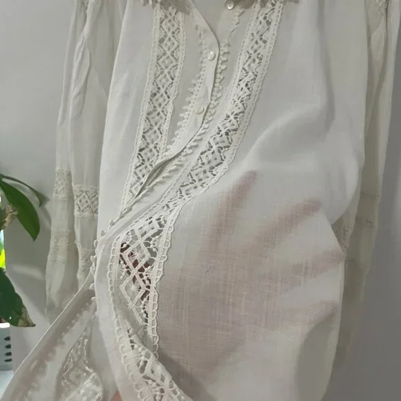 By Anthropologie Cream White Eyelet Cutout Button Up Top Size XL - Picture 6 of 7